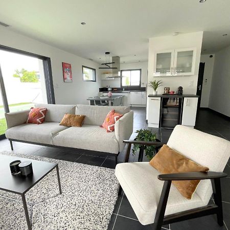 Villa Contemporaine Avec Piscine Chauffee Proche Des Plages Sauvian Eksteriør billede